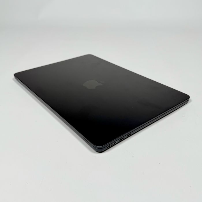 MacBook Air 13,6 M2 Midnight