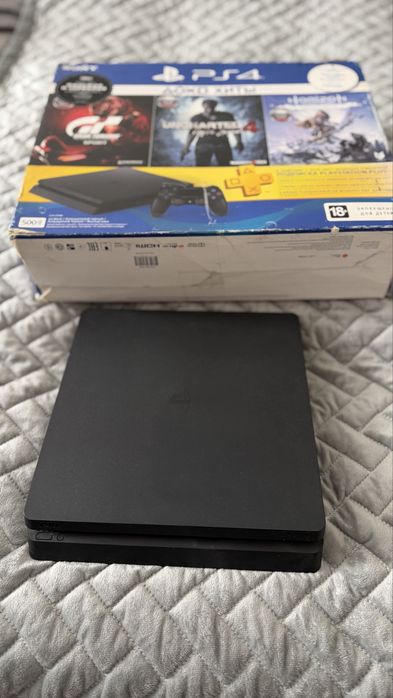 Продам Sony Playstation 4 slim