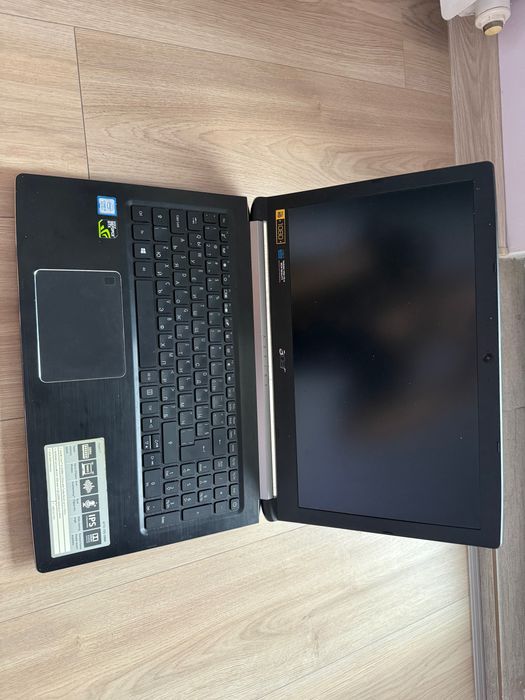 Acer Aspire 7 A715-72G – i5-8300H / GTX 1050 4GB / IPS