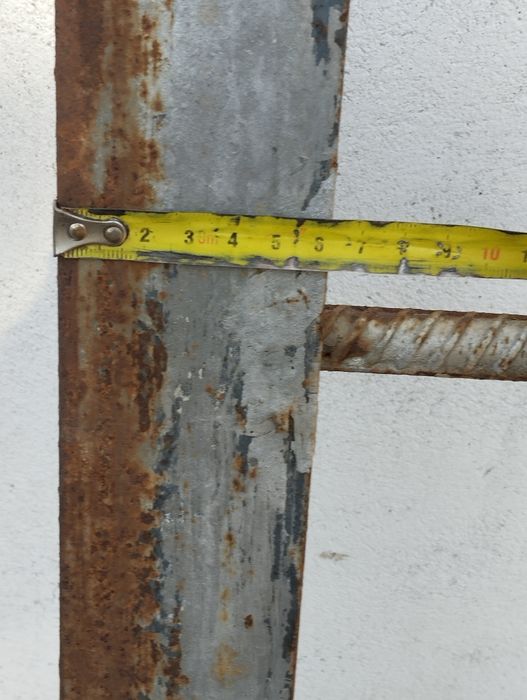 Лестница из уголка и прута