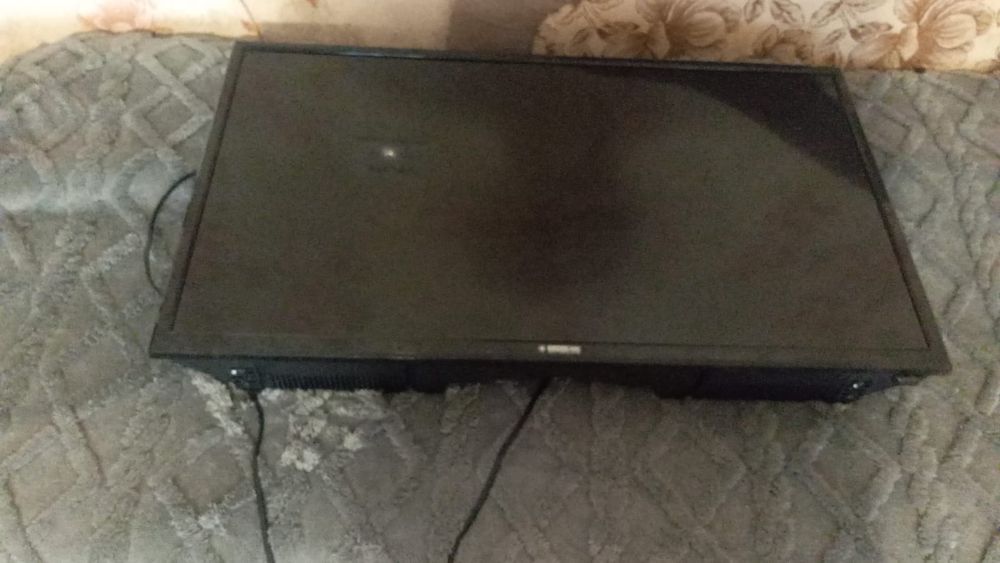 Продам телевизор