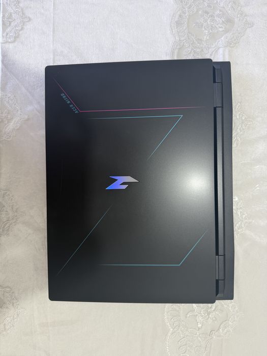 Игровой ноутбук Aser Nitro 16 Laptop(Acer)