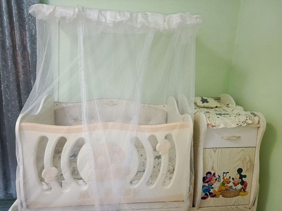 Detski mebel komplekt sotiladi