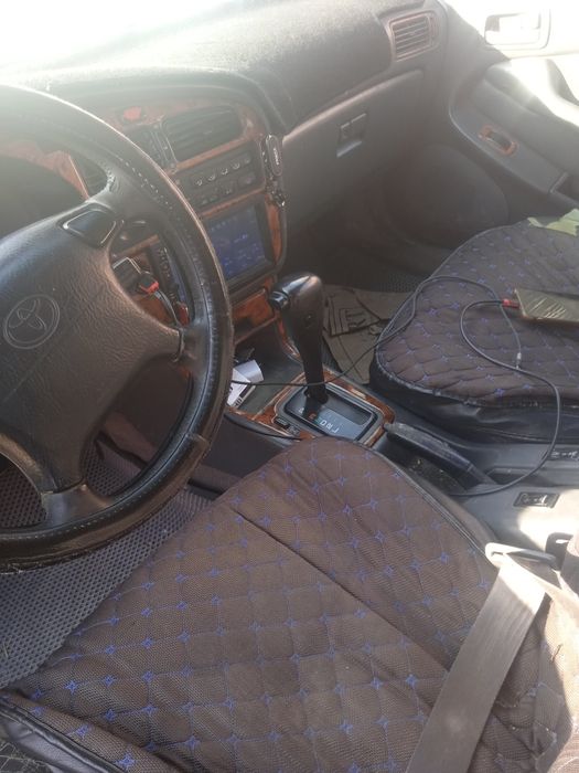 Машина сатылады  TOYOTA