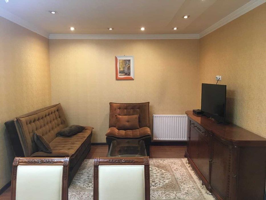 Shahrisabz ko‘chasi 3/79-uyda joylashgan kvartira ijaraga beriladi.