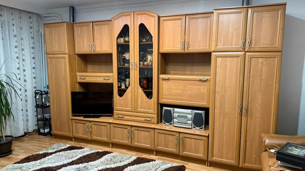 Mobila sufragerie ieftin.usor negociabil