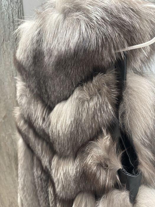 Vesta gri din blana naturala