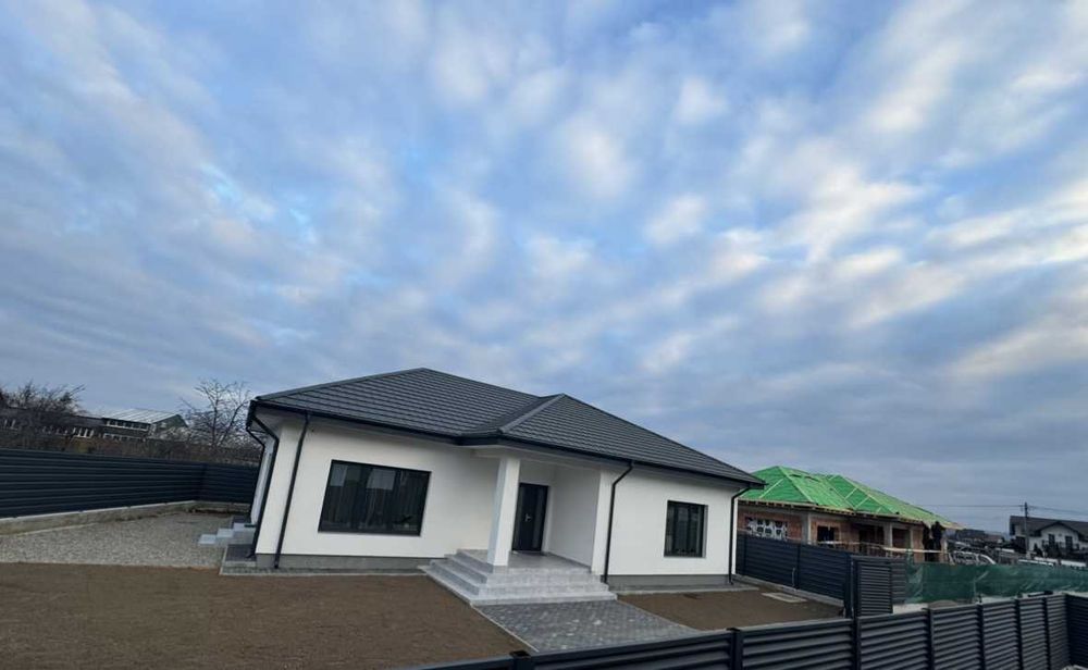 SMARALD RESIDENCE -casa 4 camere