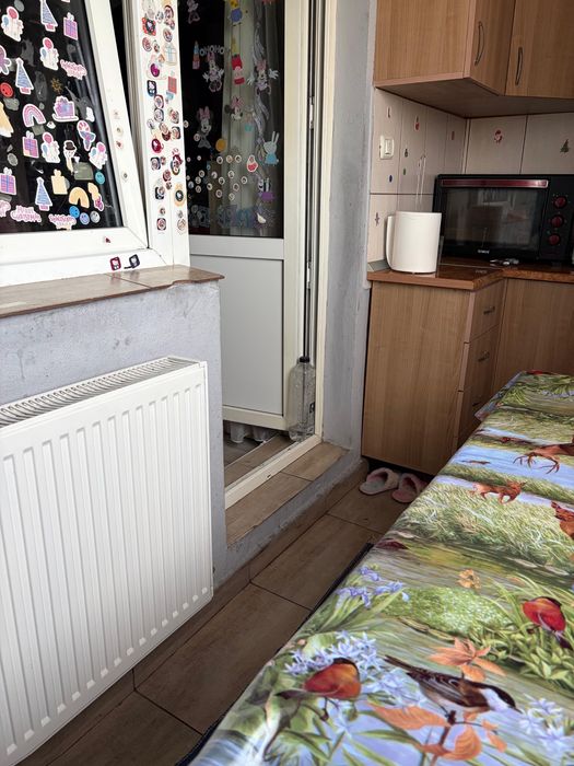 Vand apartament!