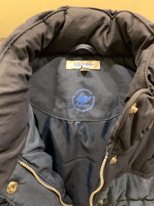 Vesta Adidas cu gluga pentru femei