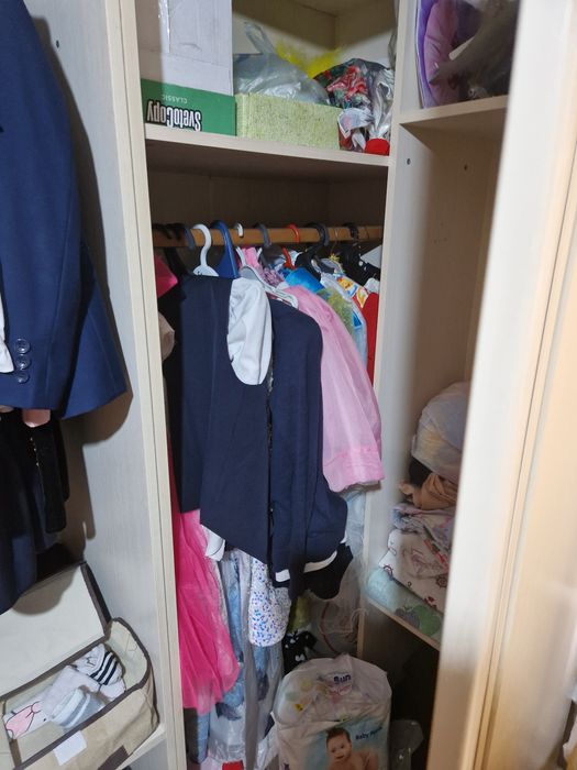 Срочно продам шкаф