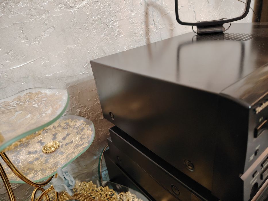 Продаю Ресивер Техникс  Technics