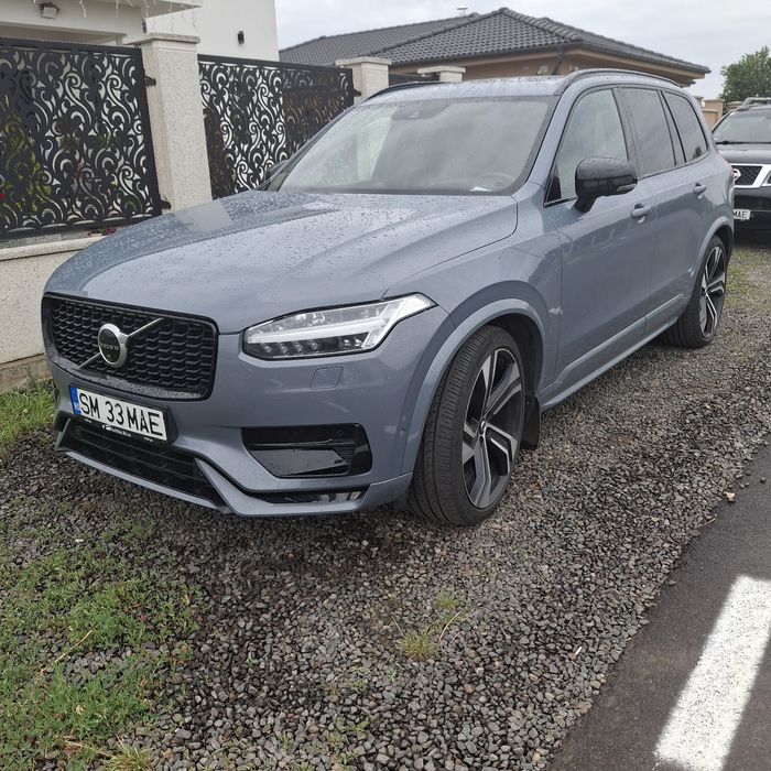 Volvo xc 90  mild hibrid B5  r- disign