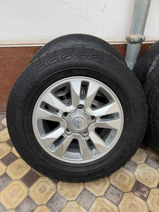 Lexus диски off-road балоны в комплекте