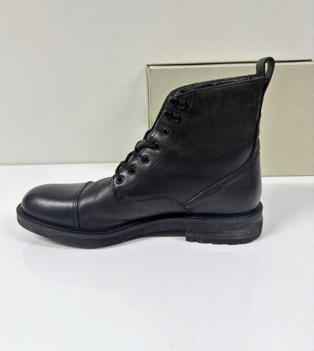 LEVI'S Emerson Black Leather Boots (Много Запазени) - Размер 44 (28.5 см стелка)
