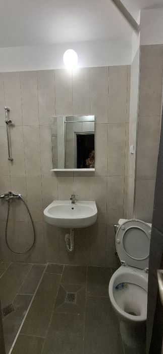 Дава се под наем Многостаен апартамент в Пловдив, Младежки Хълм - 200 кв.м за 816 € - Снимка #10