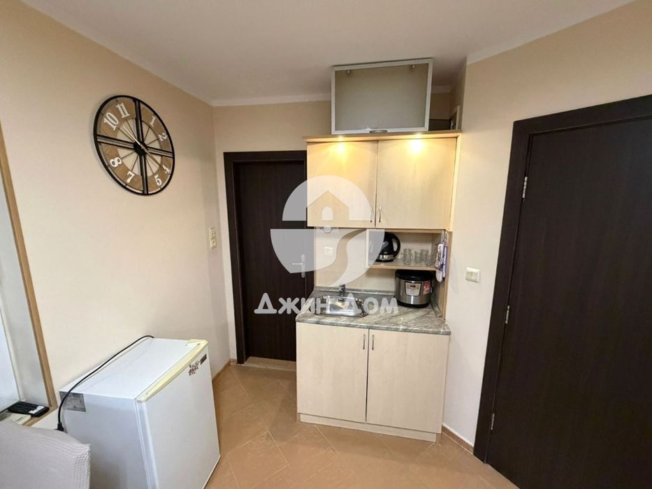 Продава се Едностаен апартамент в к.к. Слънчев бряг - 70 кв.м за 415 €/кв.м - Снимка #7