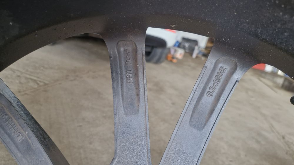 Jante Cauciucuri R19 gama vag