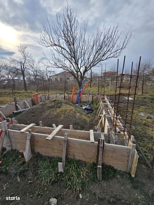 Sag-Teren intravilan-984 mp- f.s.18.5-proiect 2 case