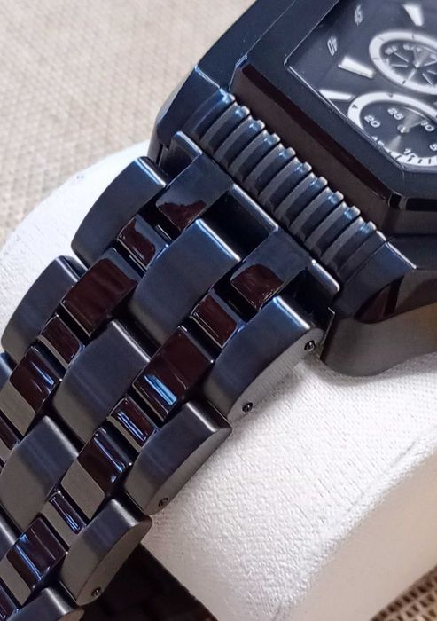 Ceas Invicta Speedway Chronograph Date Quartz Black Dial -Barbati