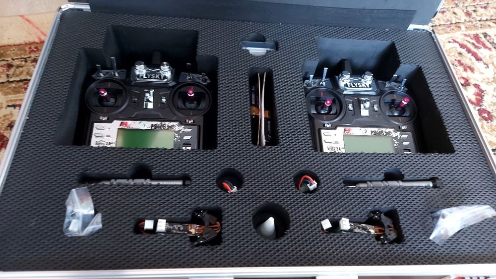 Летающий бабочка, Ұшатын хит көбелек