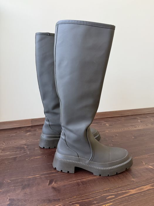 Болуши Zara промазани