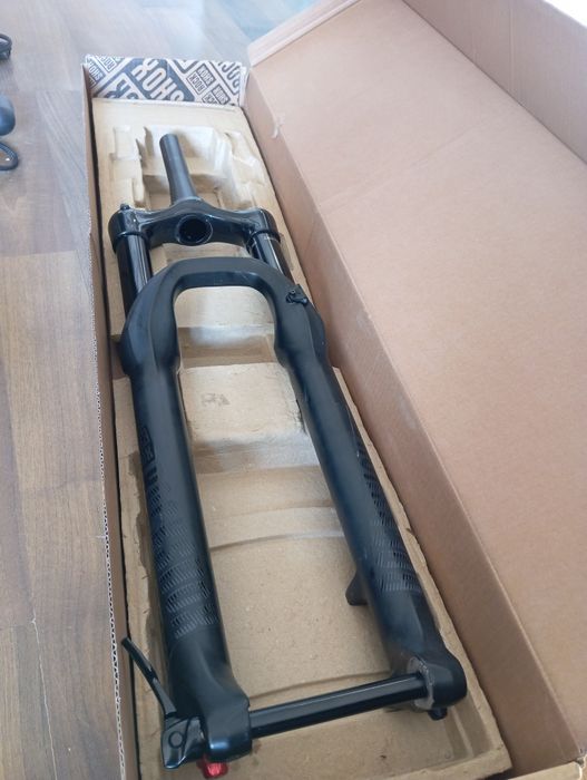 Cadru bicicleta hardtail agresiv ragley big all,furcă 29 rockshox yari