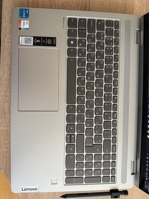 Лаптоп Lenovo IdeaPad Flex 5 16IAU7