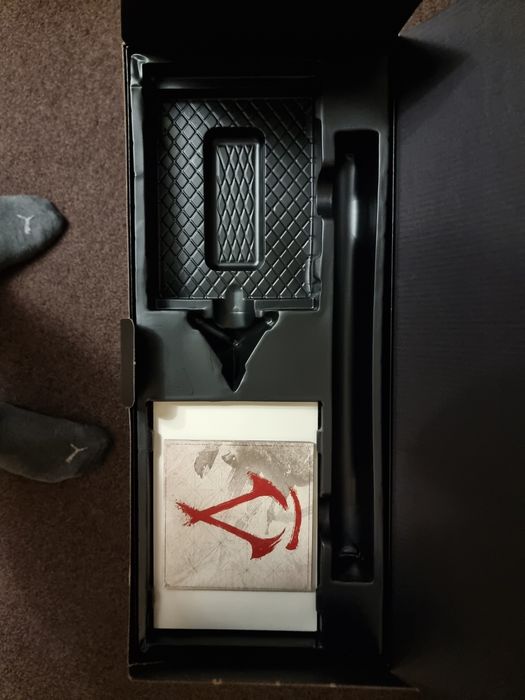 Vând Assassin's Creed Shadows collector edition