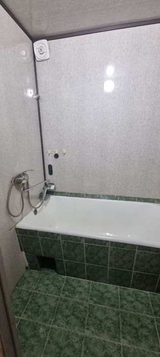 Задевая 1 комнатная квартира массив куйлук 5