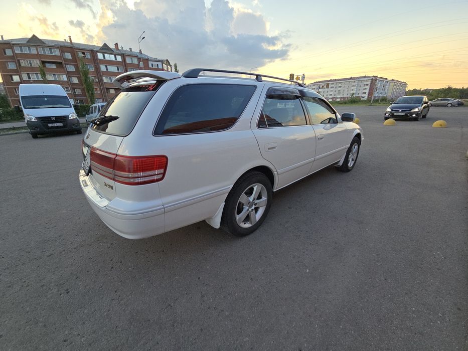 Продам Toyota mark 2 Qualis