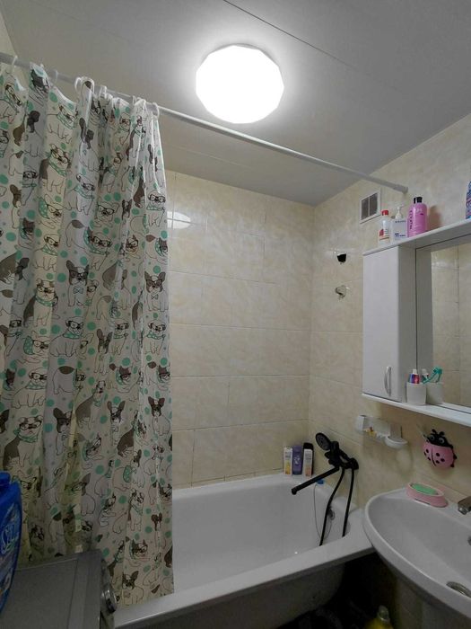 Продам 3-комн на Салеме