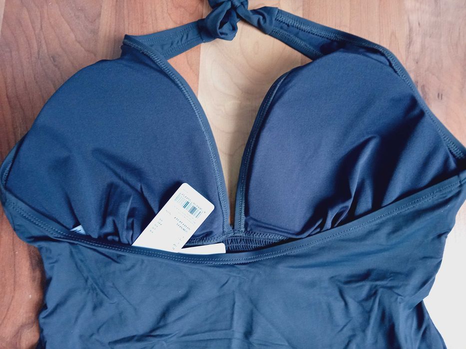 4бр. /Roxy/Esprit бански