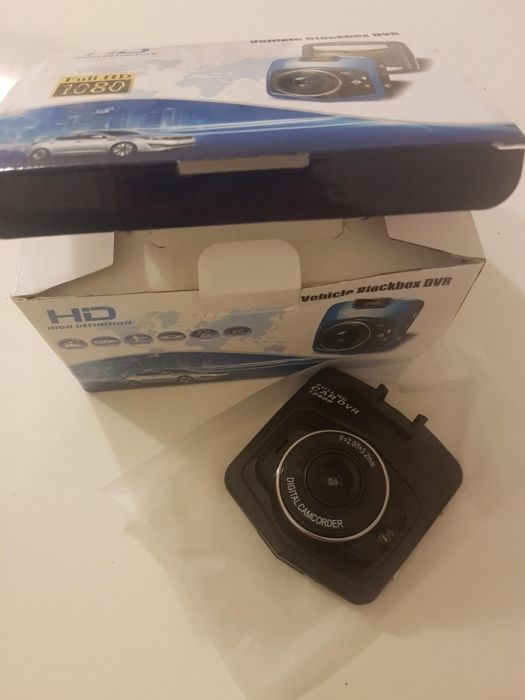 Видео регистратор DvR за автомобил