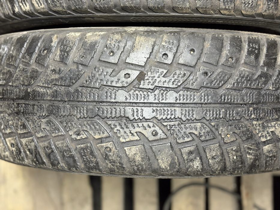 235/65/17 комплект зима