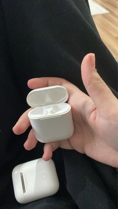 Кейс от наушников оригинал