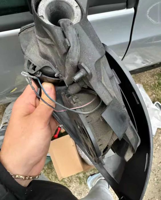 Динамични бягащи мигачи за огледалата за VW Golf Touran Голф лед жълти