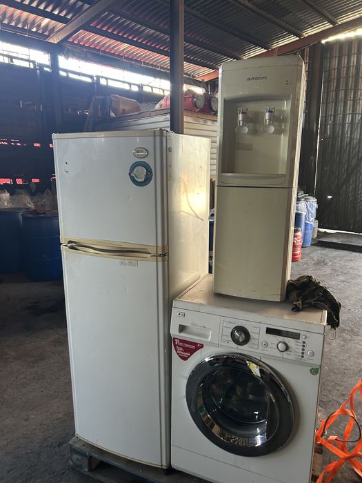 Продам холодильник LG стиральная машина LG и куллер