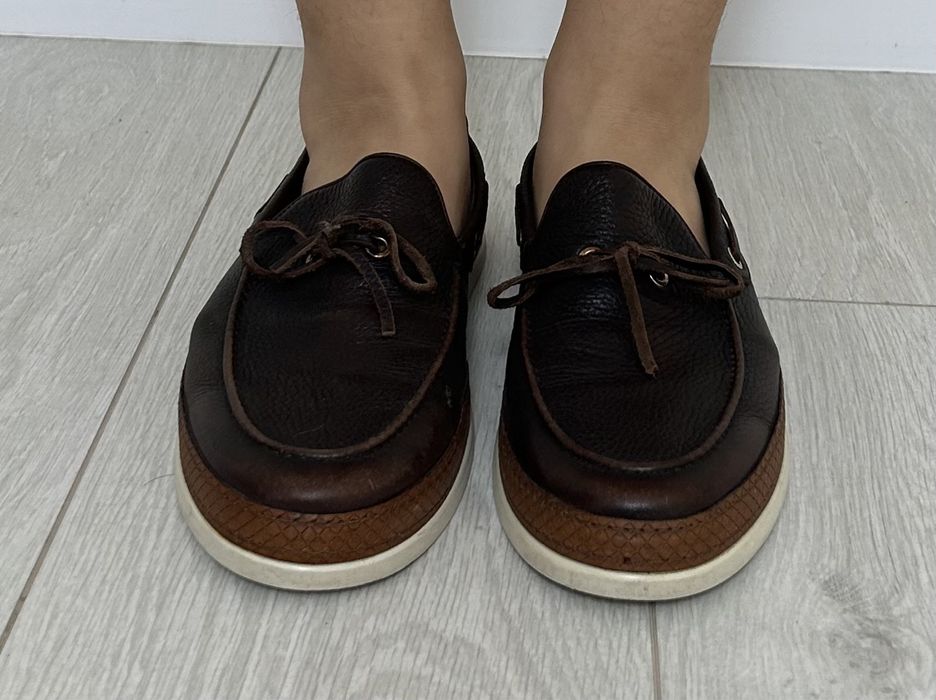 Продам мужскую обувь