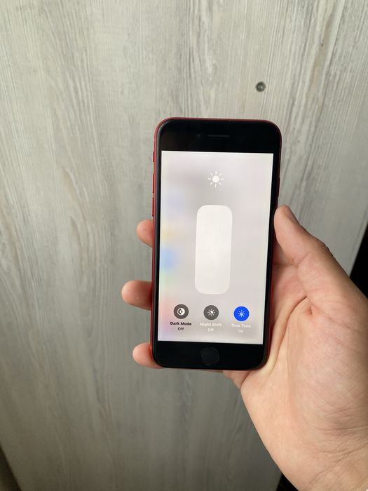 Iphone 8 64gb radnoy