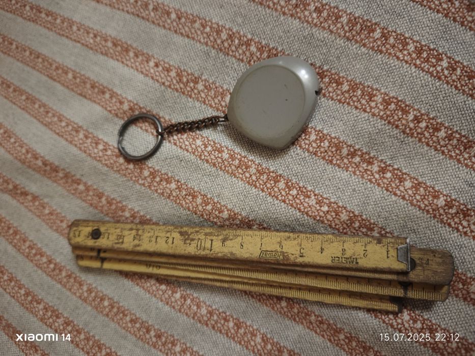 Рулетка 1м.  и метр деревянный