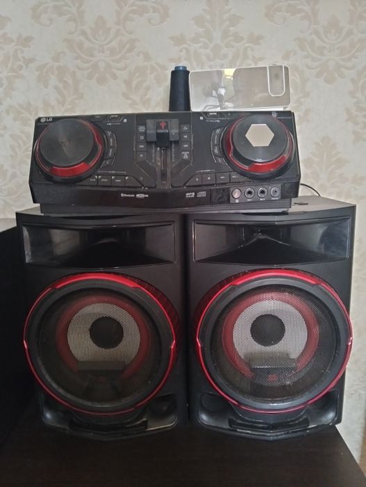 Продам музыкальный центр