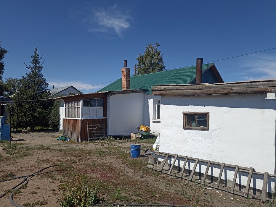 Продается 4 комнатный дом