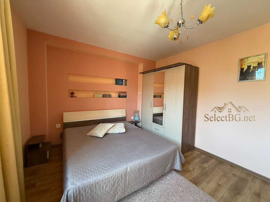 Продава се Многостаен апартамент в Велико Търново, Център - 136 кв.м за 2028 €/кв.м - Снимка #8