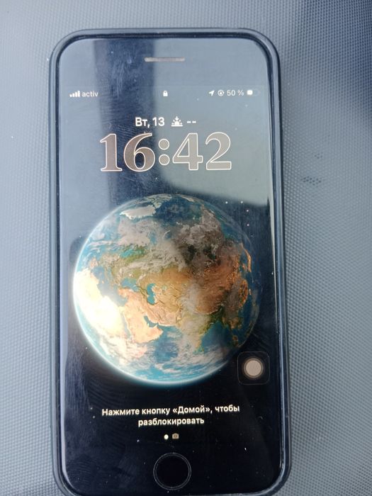 Iphone se. 2020.