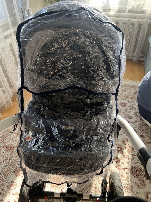 Продам польскую коляску Adamex