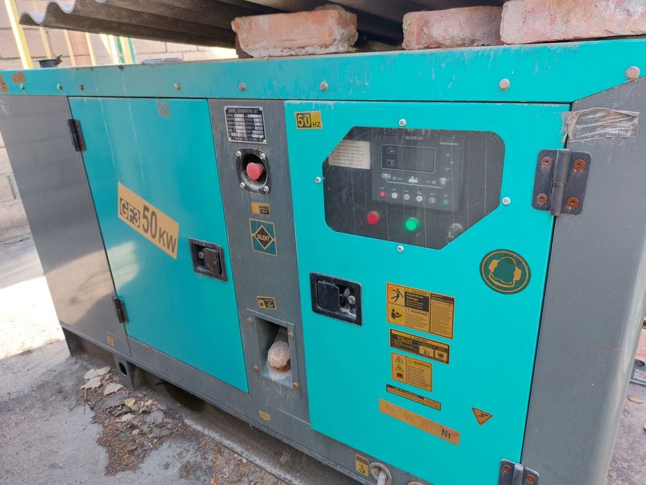 Generator 50kv sotiladi