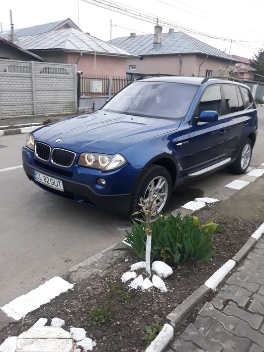 Vând bmw x3 cu distribuția în fata