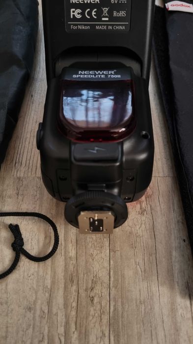 Blitz/ Flash Speedlite Neewer 750II iTTL Nikon Bouncer/ Difuser / Husa