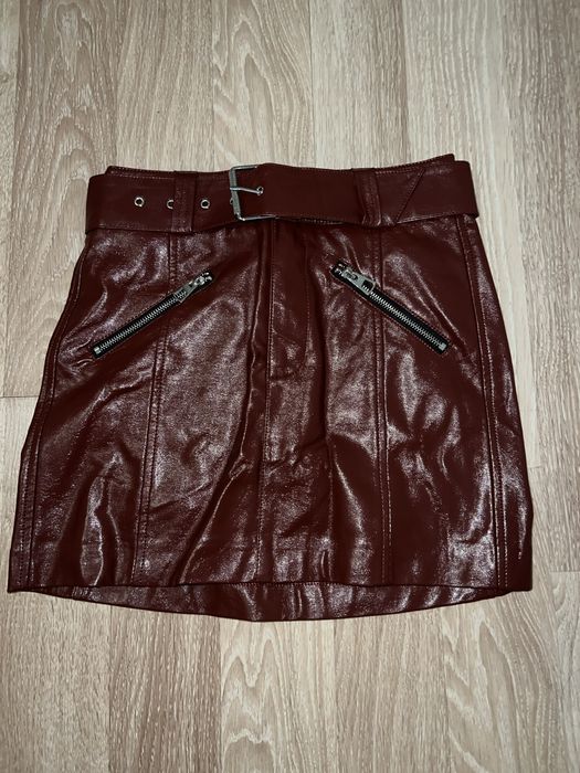 Кожена пола Bershka (нова, без етикет)